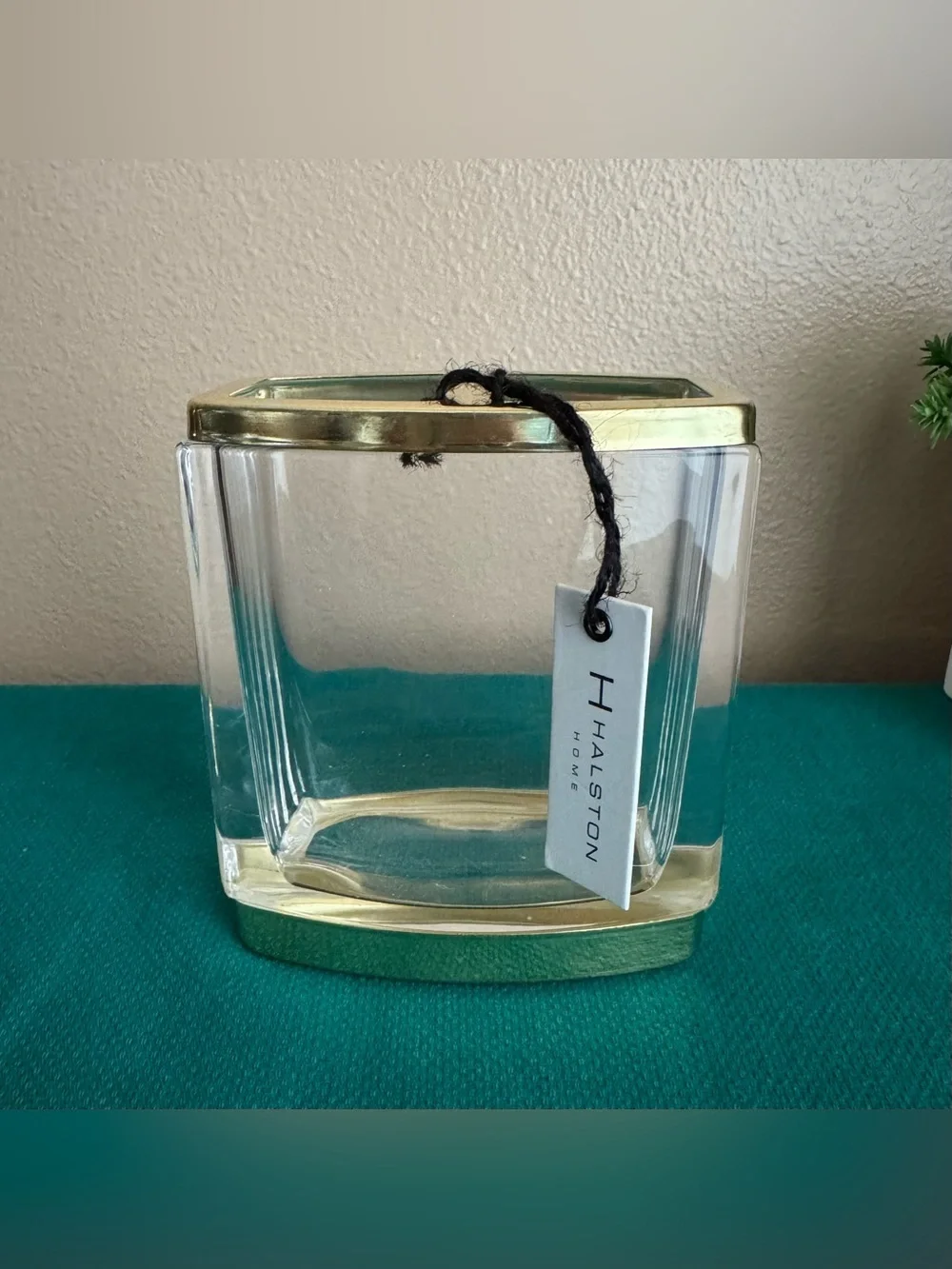 Halston Home gold tone toothbrush holder with tags